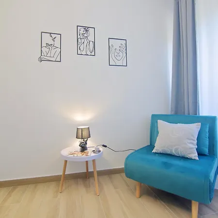 Apartment New Above Metro A Lucio Sestio *
