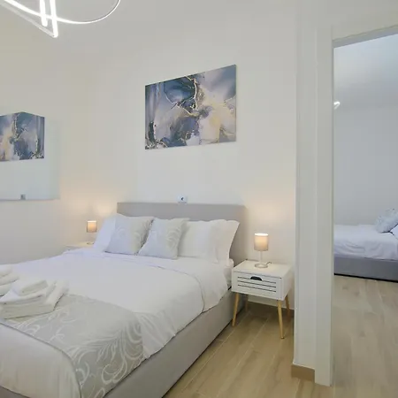 New Above Metro A Lucio Sestio Appartement